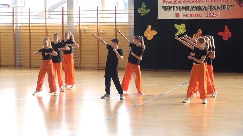 Ośrodek Kultury w Czudcu na Powiatowym Przeglądzie Zespołów Tanecznych